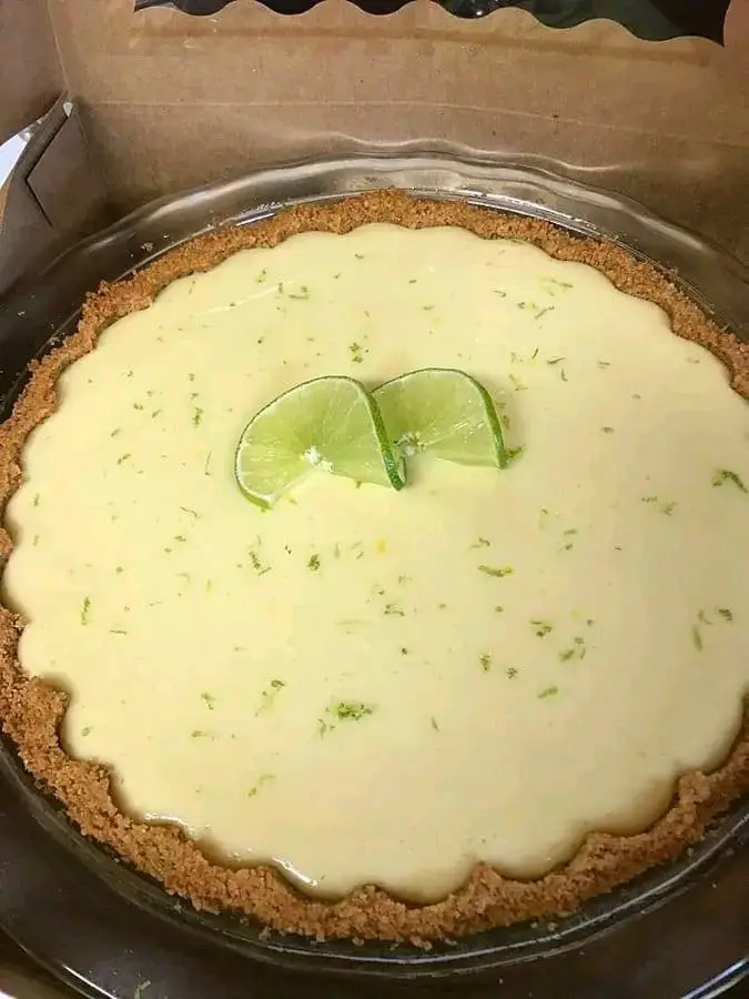 Key Lime Pie: A Zesty Delight