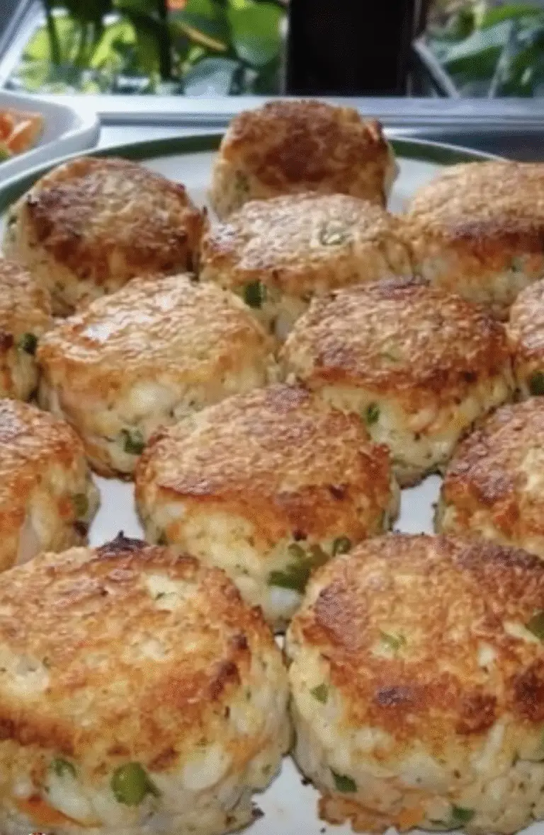 Copycat Joe’s Crab Shack Crab Cakes That Taste Like the Real Thing