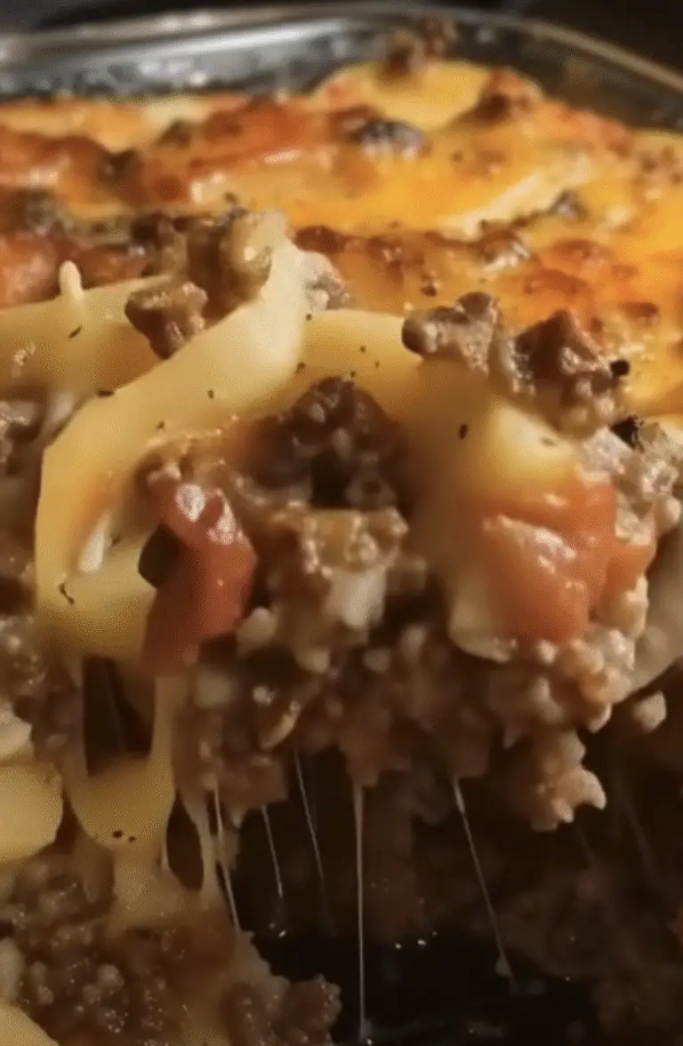 Potato and Ground Beef Casserole for Easy Family Dinners