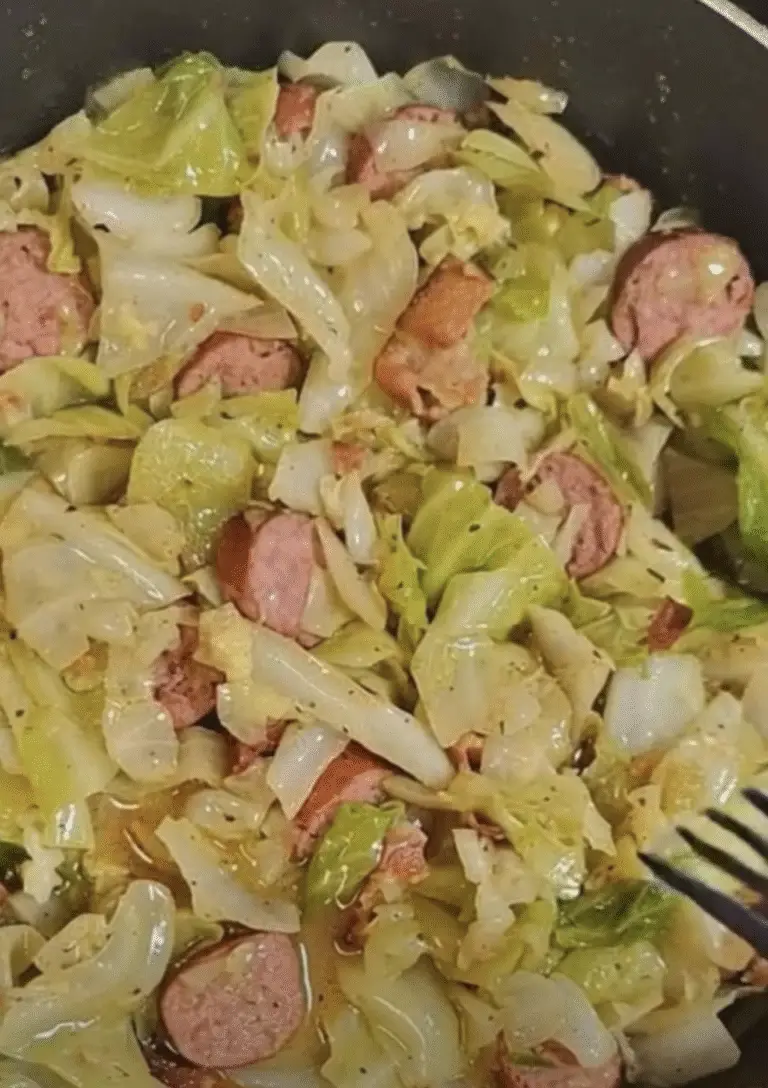 Fried Cabbage with Bacon, Onion & Garlic That Delivers Pure Comfort