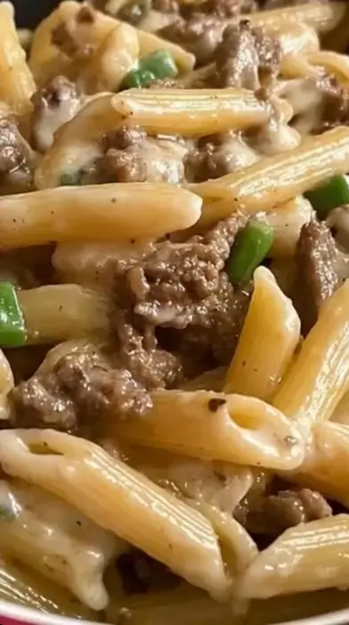 Philly Cheesesteak Pasta Bake That Turns Comfort Food Into a Family Favorite