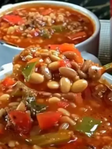 Quick & Easy Stuffed Pepper Soup