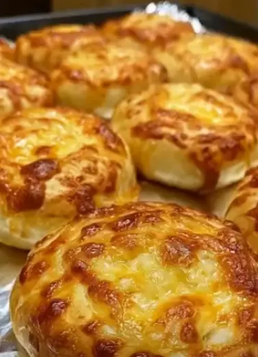 Cheesy Bread Rolls That Are Soft, Fluffy, and Loaded With Cheese