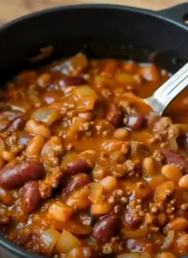 Cowboy Baked Beans That Bring Bold, Comforting Flavor to the Table