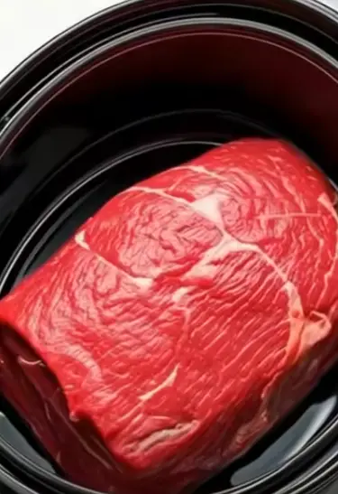 Slow Cooker Juicy Beef Sirloin with 5 Ingredients